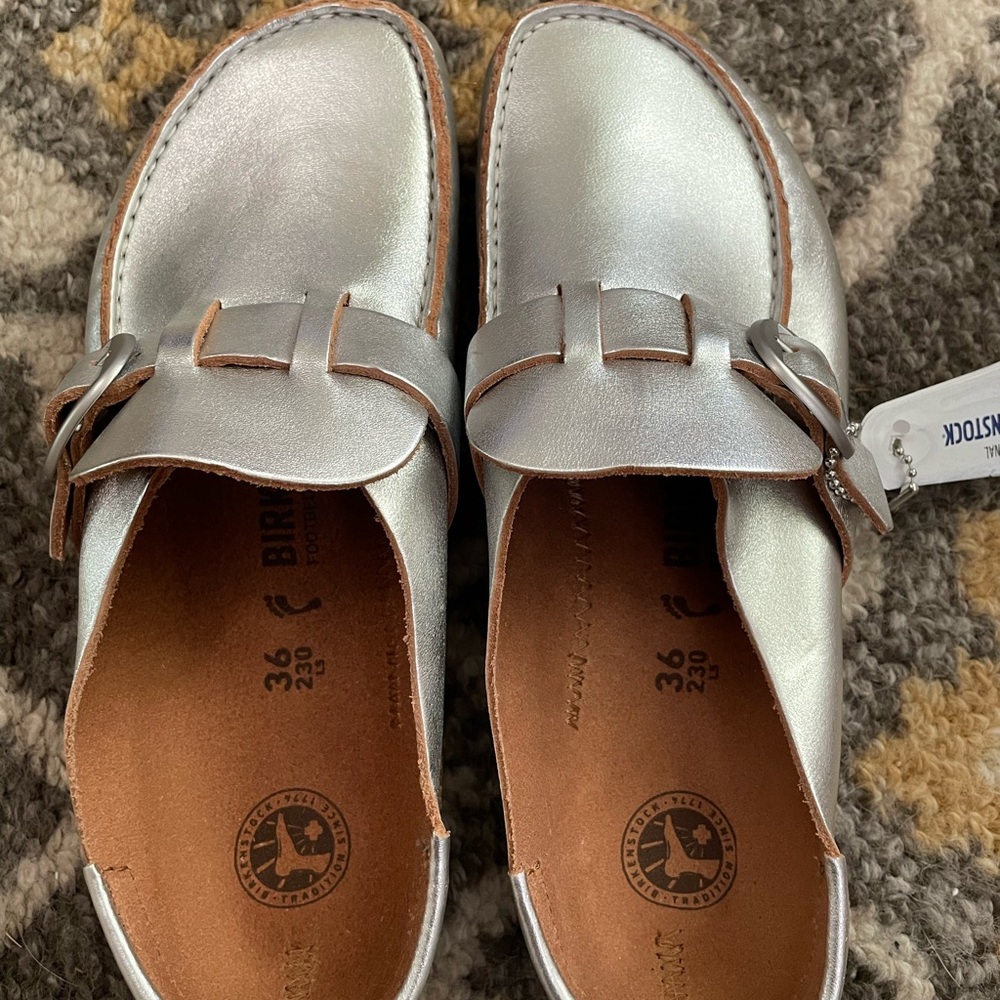 Birkenstock Leather clog size 36. Brand New! Retail $200